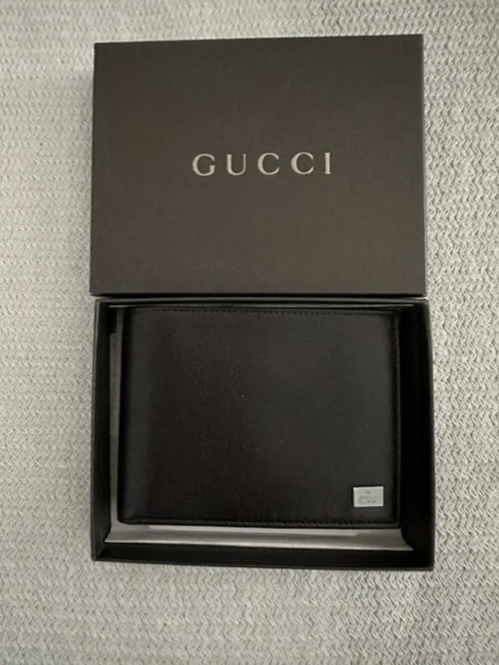 Gucci Compact Wallet Brand New in Box